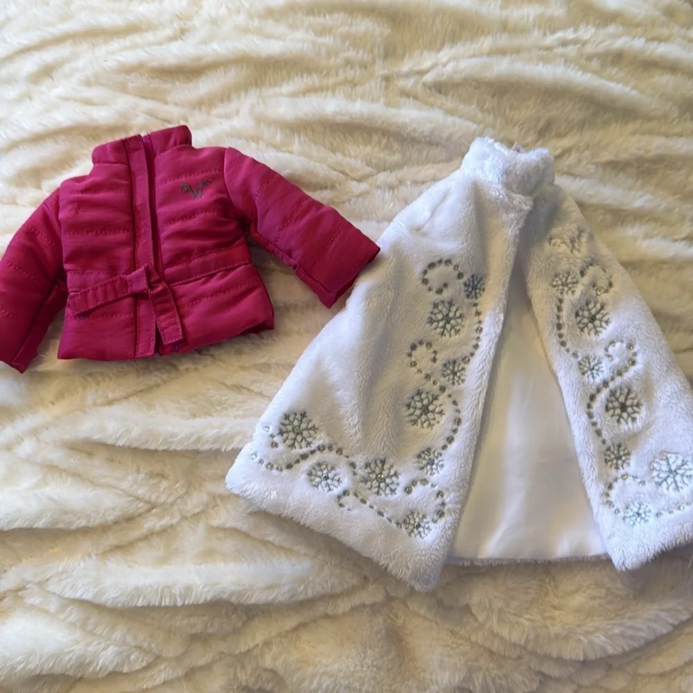 American Girl Doll huge lot of clothes, shoes, and accessories! - Picture 7 of 17